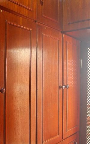 Casa à venda com 250m², 3 quartos e 3 vagasCloset