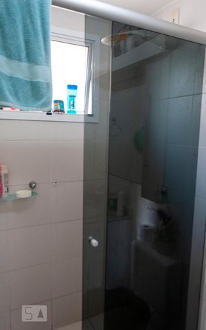 Apartamento à venda com 64m², 2 quartos e 1 vaga Apartamento à venda com 64m², 2 quartos e 1 vagaBanheiro