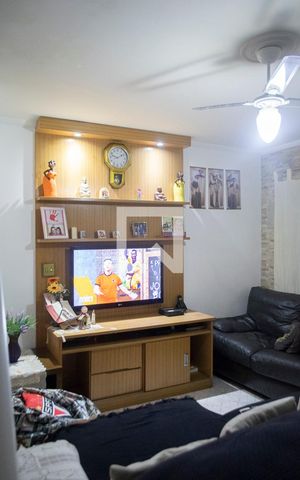 Casa à venda com 217m², 3 quartos e 1 vaga Casa à venda com 217m², 3 quartos e 1 vagaSala
