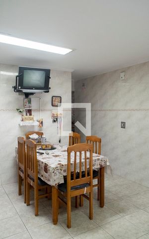 Casa à venda com 217m², 3 quartos e 1 vaga Casa à venda com 217m², 3 quartos e 1 vagaCozinha