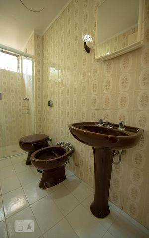 Apartamento para alugar com 63m², 2 quartos e sem vaga Apartamento para alugar com 63m², 2 quartos e sem vagaBanheiro 1