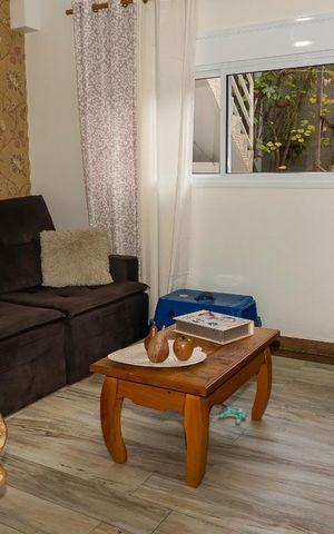 Casa à venda com 290m², 3 quartos e 3 vagas Casa à venda com 290m², 3 quartos e 3 vagasSala de Estar