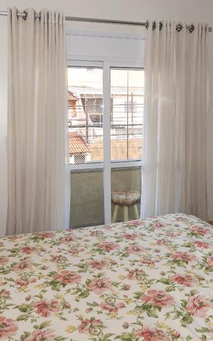 Casa à venda com 290m², 3 quartos e 3 vagas Casa à venda com 290m², 3 quartos e 3 vagasSuíte
