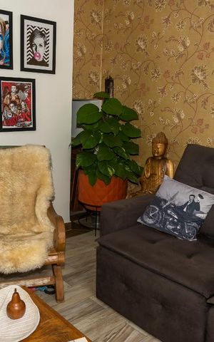 Casa à venda com 290m², 3 quartos e 3 vagas Casa à venda com 290m², 3 quartos e 3 vagasSala de Estar