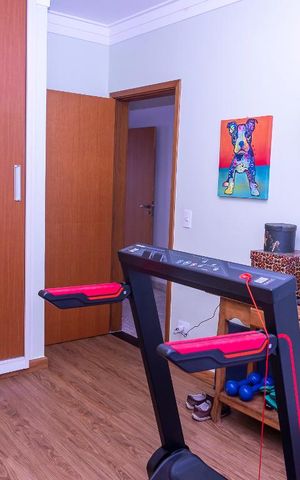 Casa à venda com 290m², 3 quartos e 3 vagas Casa à venda com 290m², 3 quartos e 3 vagasQuarto 3