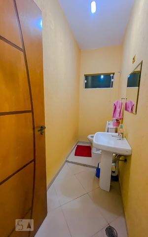 Casa à venda com 236m², 3 quartos e 9 vagasLavabo