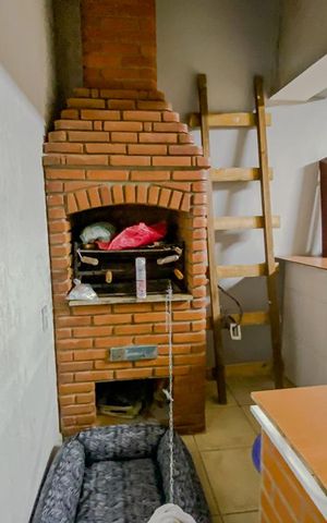 Casa à venda com 236m², 3 quartos e 9 vagasChurrasqueira