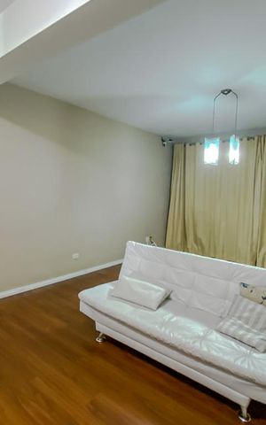 Casa à venda com 236m², 3 quartos e 9 vagasSala