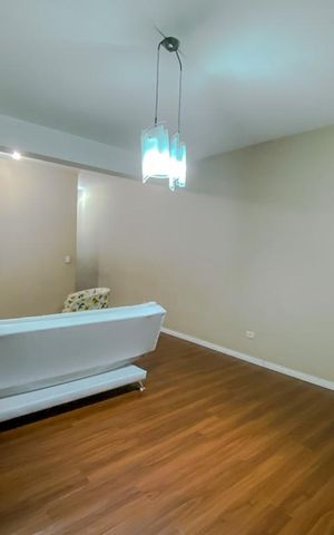 Casa à venda com 236m², 3 quartos e 9 vagasSala