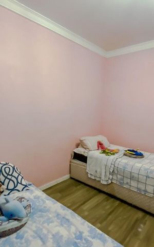 Casa à venda com 236m², 3 quartos e 9 vagasSuite