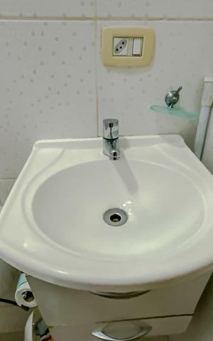 Casa à venda com 236m², 3 quartos e 9 vagasDetalhe Banheiro da Suite 2