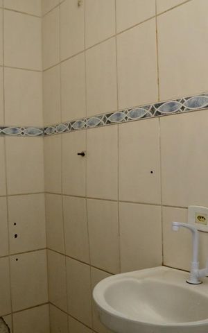 Casa à venda com 132m², 3 quartos e 1 vagaBanheiro