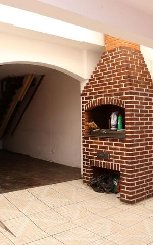 Casa à venda com 132m², 3 quartos e 1 vagaSala