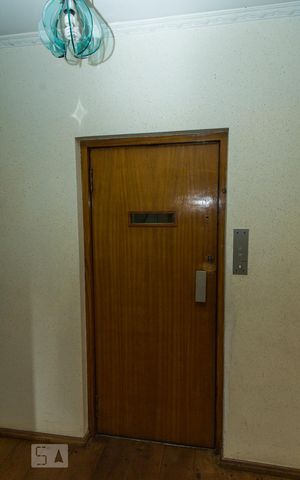 Apartamento à venda com 380m², 4 quartos e 4 vagas Apartamento à venda com 380m², 4 quartos e 4 vagasHall