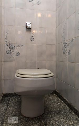 Apartamento à venda com 380m², 4 quartos e 4 vagas Apartamento à venda com 380m², 4 quartos e 4 vagasLavabo