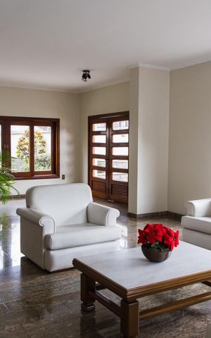 Apartamento à venda com 380m², 4 quartos e 4 vagas Apartamento à venda com 380m², 4 quartos e 4 vagasHall de Entrada