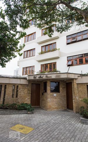Apartamento à venda com 380m², 4 quartos e 4 vagas Apartamento à venda com 380m², 4 quartos e 4 vagasFachada