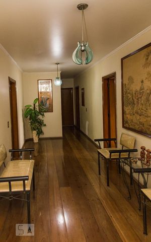 Apartamento à venda com 380m², 4 quartos e 4 vagas Apartamento à venda com 380m², 4 quartos e 4 vagasHall