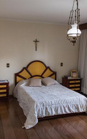 Apartamento à venda com 380m², 4 quartos e 4 vagas Apartamento à venda com 380m², 4 quartos e 4 vagasSuíte 2
