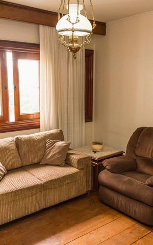 Apartamento à venda com 380m², 4 quartos e 4 vagas Apartamento à venda com 380m², 4 quartos e 4 vagasSala de TV