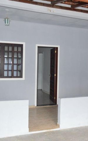 Casa à venda com 200m², 2 quartos e 4 vagasvaranda