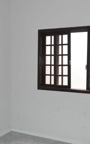 Casa à venda com 200m², 2 quartos e 4 vagasQuarto 2