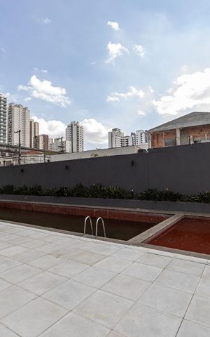 Apartamento à venda com 70m², 2 quartos e 1 vaga Apartamento à venda com 70m², 2 quartos e 1 vagaÁrea comum - Piscina