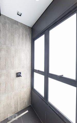 Apartamento à venda com 70m², 2 quartos e 1 vaga Apartamento à venda com 70m², 2 quartos e 1 vagaBanheiro Suite