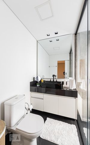 Apartamento à venda com 70m², 2 quartos e 1 vaga Apartamento à venda com 70m², 2 quartos e 1 vagaBanheiro Suite