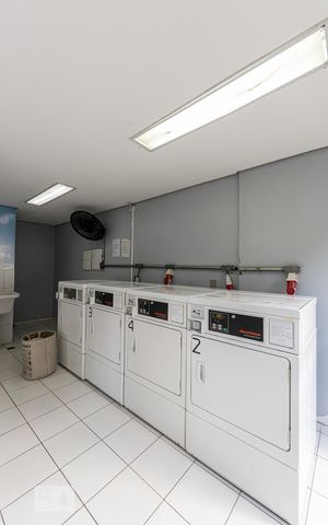 Apartamento à venda com 70m², 2 quartos e 1 vaga Apartamento à venda com 70m², 2 quartos e 1 vagaLavanderia