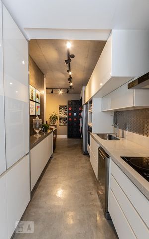 Apartamento à venda com 70m², 2 quartos e 1 vaga Apartamento à venda com 70m², 2 quartos e 1 vagaCozinha