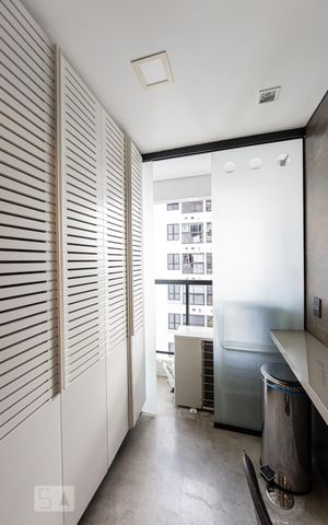 Apartamento à venda com 70m², 2 quartos e 1 vaga Apartamento à venda com 70m², 2 quartos e 1 vagaÁrea de Serviço