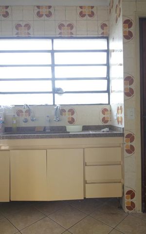Casa à venda com 380m², 4 quartos e 3 vagasCozinha