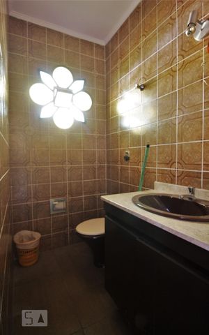Casa à venda com 380m², 4 quartos e 3 vagasLavabo