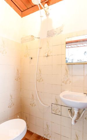 Casa para alugar com 379m², 4 quartos e 3 vagasBanheiro de Serviço 1