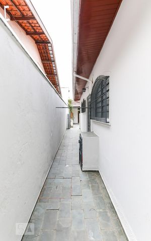 Casa para alugar com 379m², 4 quartos e 3 vagasCorredor Lateral