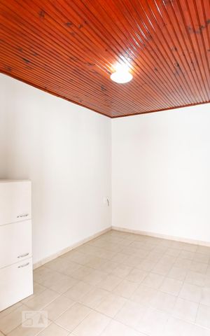 Casa para alugar com 379m², 4 quartos e 3 vagasQuarto de Serviço