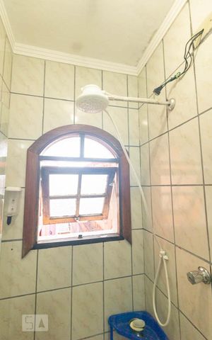 Casa à venda com 125m², 3 quartos e 1 vaga Casa à venda com 125m², 3 quartos e 1 vagaBanheiro da Suíte 1