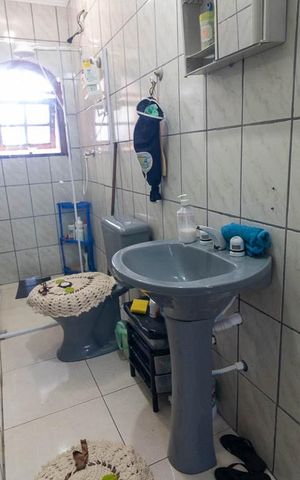 Casa à venda com 125m², 3 quartos e 1 vaga Casa à venda com 125m², 3 quartos e 1 vagaBanheiro da Suíte 1