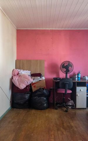 Casa à venda com 60m², 2 quartos e 1 vaga Casa à venda com 60m², 2 quartos e 1 vagaQuarto 1