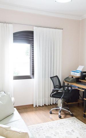 Casa à venda com 260m², 3 quartos e 3 vagas Casa à venda com 260m², 3 quartos e 3 vagasQuarto 2