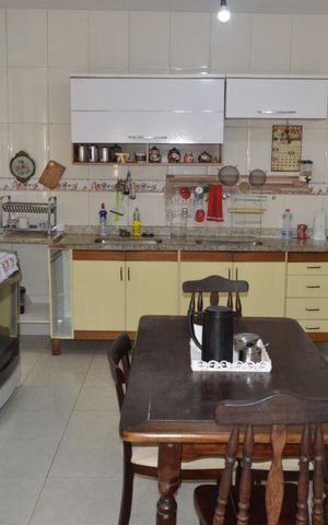 Casa à venda com 507m², 6 quartos e 2 vagasCozinha