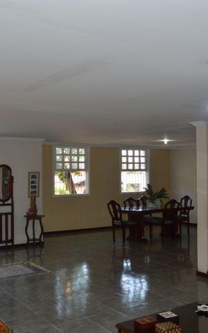 Casa à venda com 507m², 6 quartos e 2 vagasSala