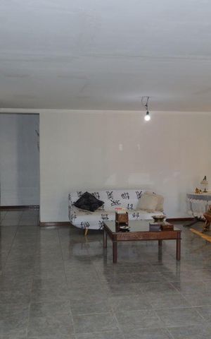 Casa à venda com 507m², 6 quartos e 2 vagasSala