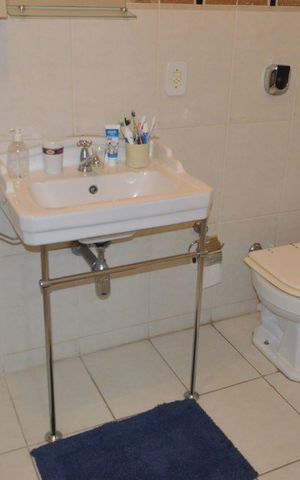 Casa à venda com 507m², 6 quartos e 2 vagasBanheiro da Suíte 5