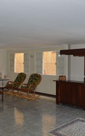 Casa à venda com 507m², 6 quartos e 2 vagasSala