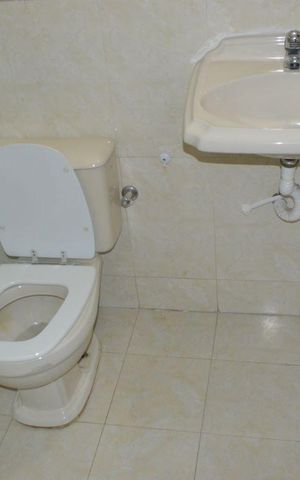 Casa à venda com 507m², 6 quartos e 2 vagasBanheiro da Suíte 3