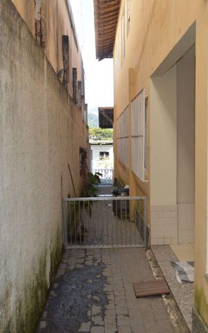 Casa à venda com 507m², 6 quartos e 2 vagasLateral da Casa