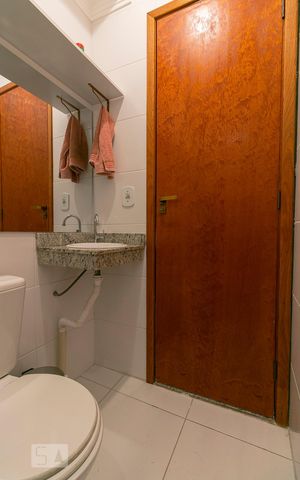 Apartamento à venda com 40m², 1 quarto e sem vagaBanheiro