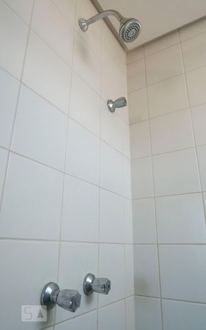 Apartamento à venda com 73m², 2 quartos e 1 vagaBanheiro da Suíte